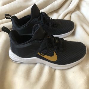 Nike Air Max Bella TR training shoe